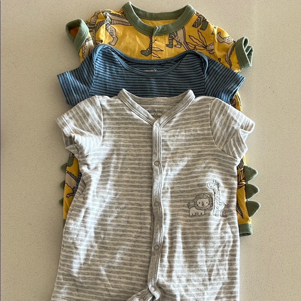 Striped Baby Onesies Set